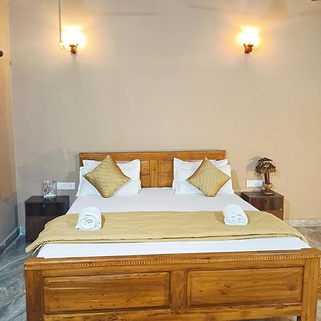 Sadhna Sadan Homestay Panna Madla ภายนอก รูปภาพ